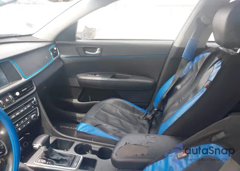 2018 Kia Optima S z USA, uszkodzony, nr VIN 5XXGT4L34JG204299